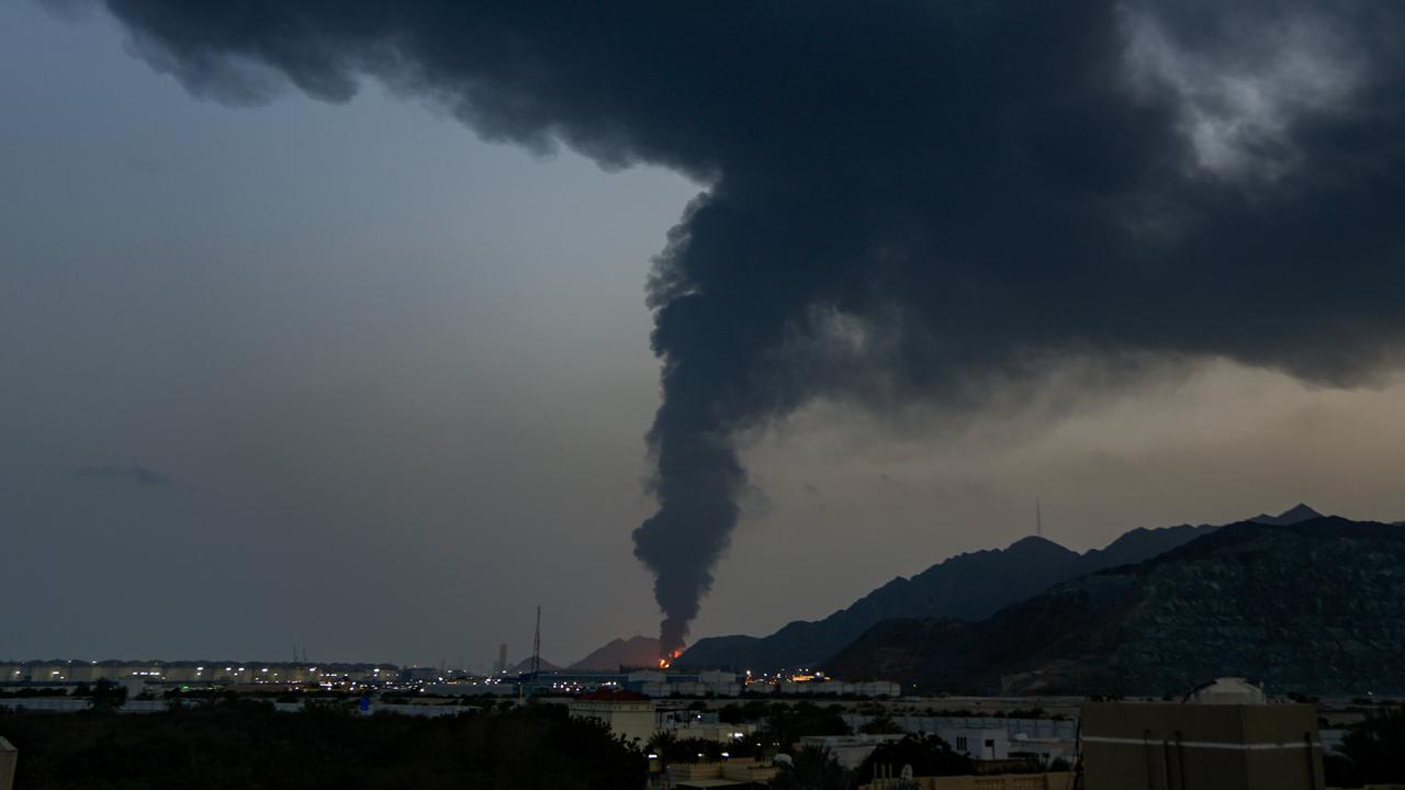Smoke rises above the Fujairah oil facility, UAE, after debris hit from an Iranian drone attack | Photo: AP