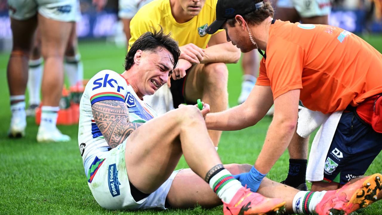 Charnze Nicoll-Klokstad injured vs Brisbane Broncos