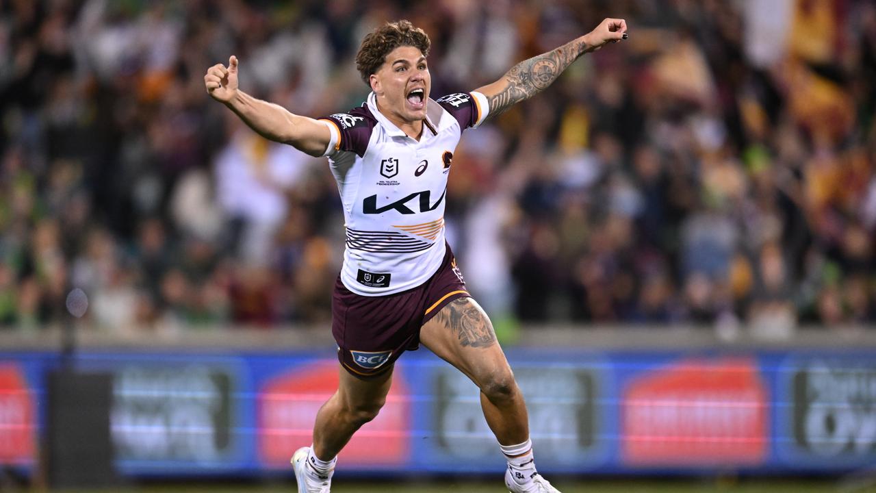 Reece Walsh v Raiders
