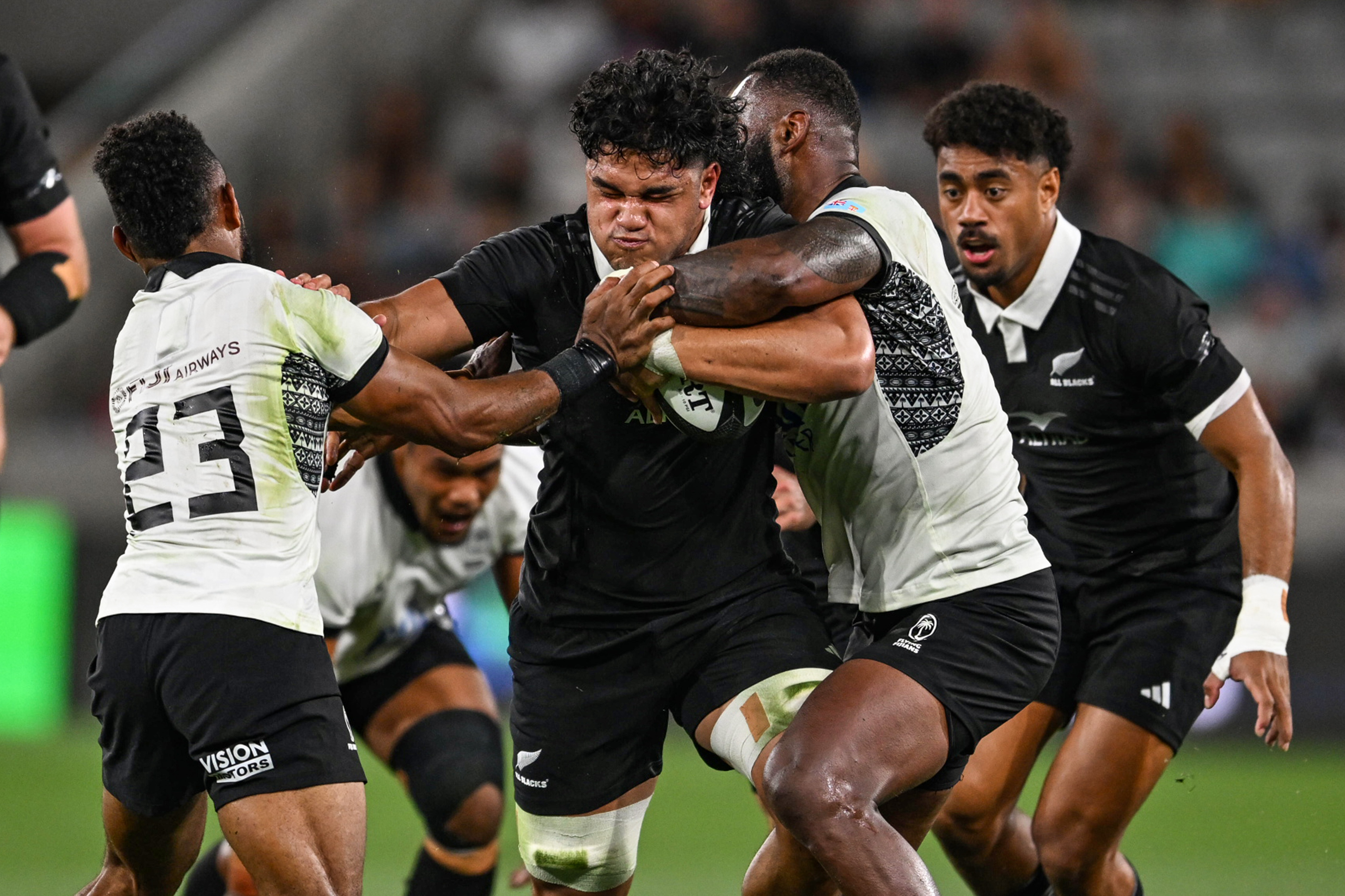All Blacks back 