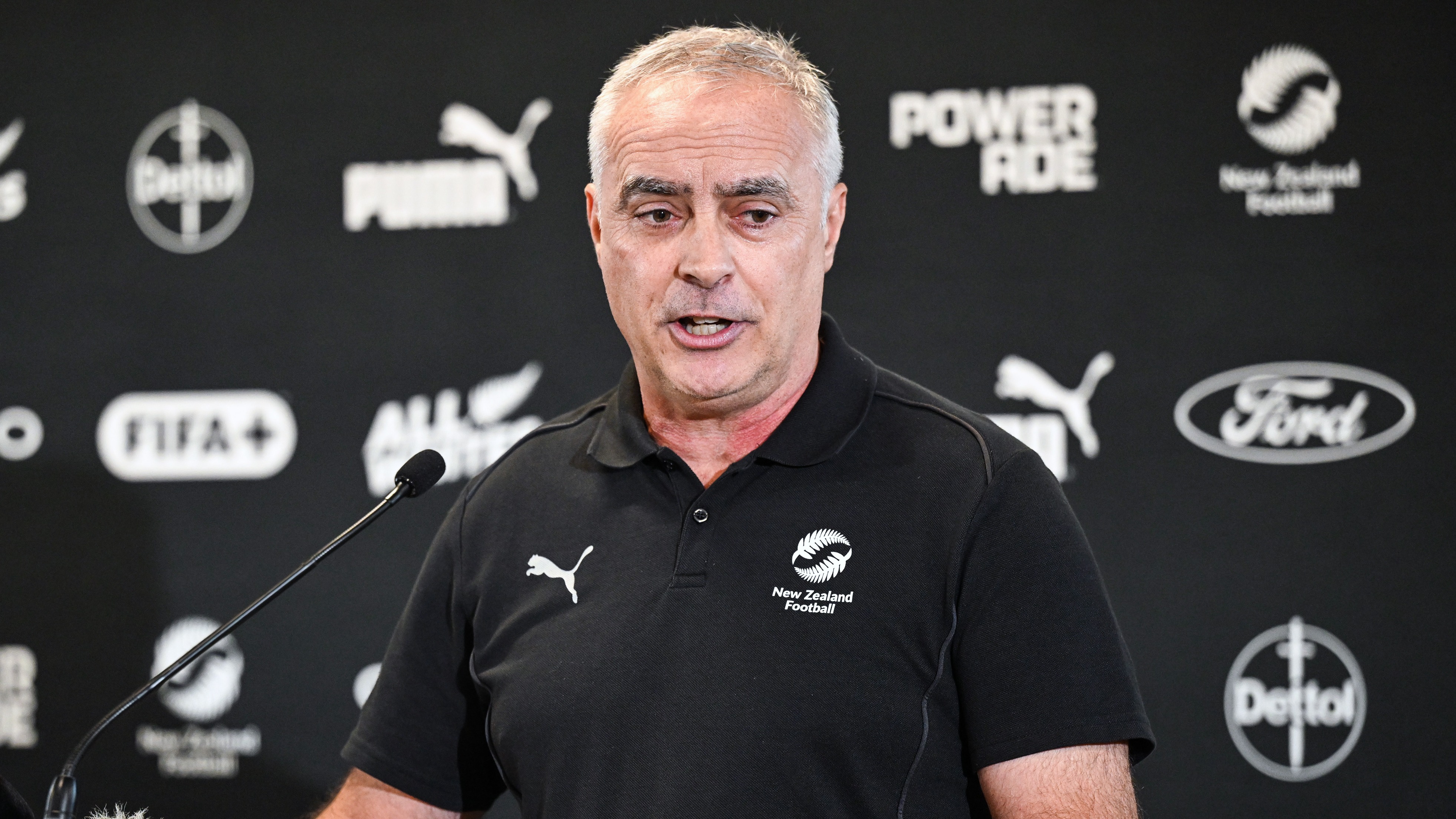 All Whites coach Darren Bazeley 