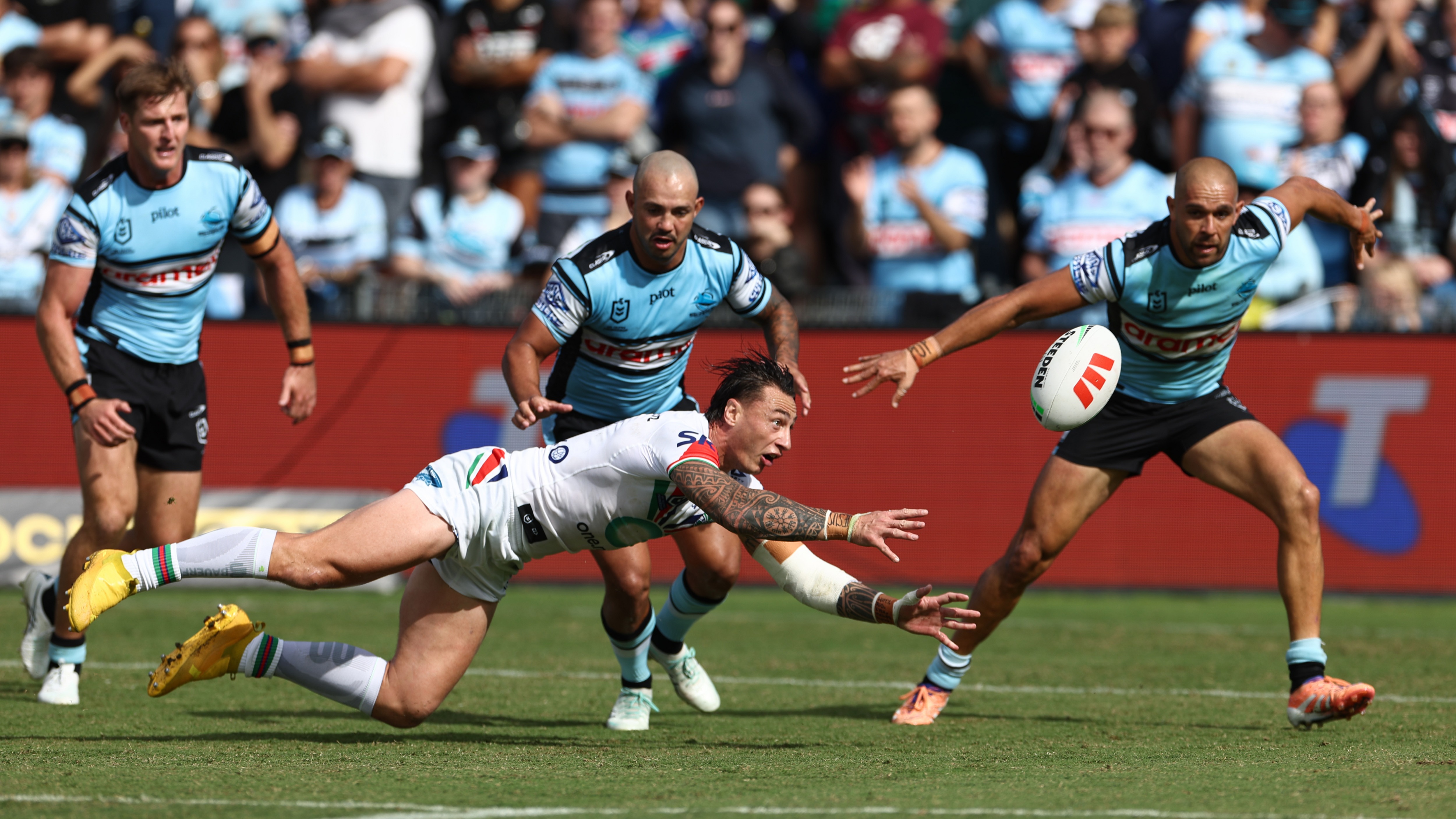 Sharks v Warriors at Shark Park