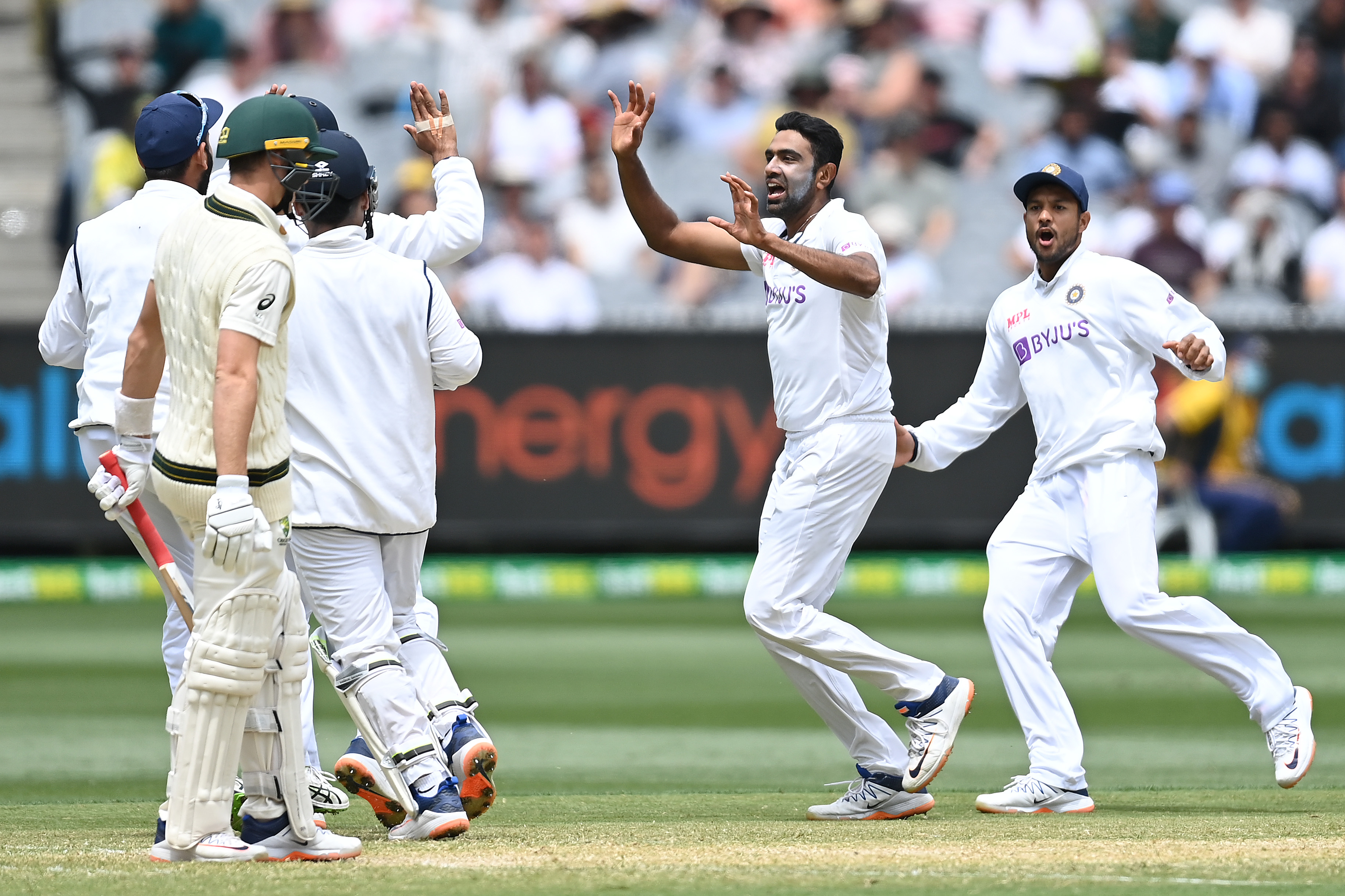 Ashwin Mitchell 'A fantastic career': Mitchell Starc pays tribute to retiring Ravi Ashwin
