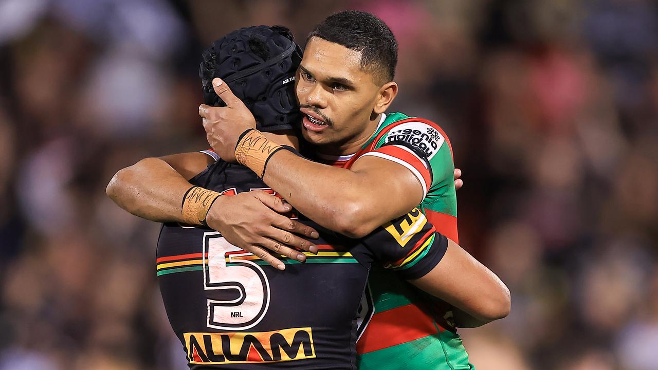 Tyrone Munro embraces Brian To'o