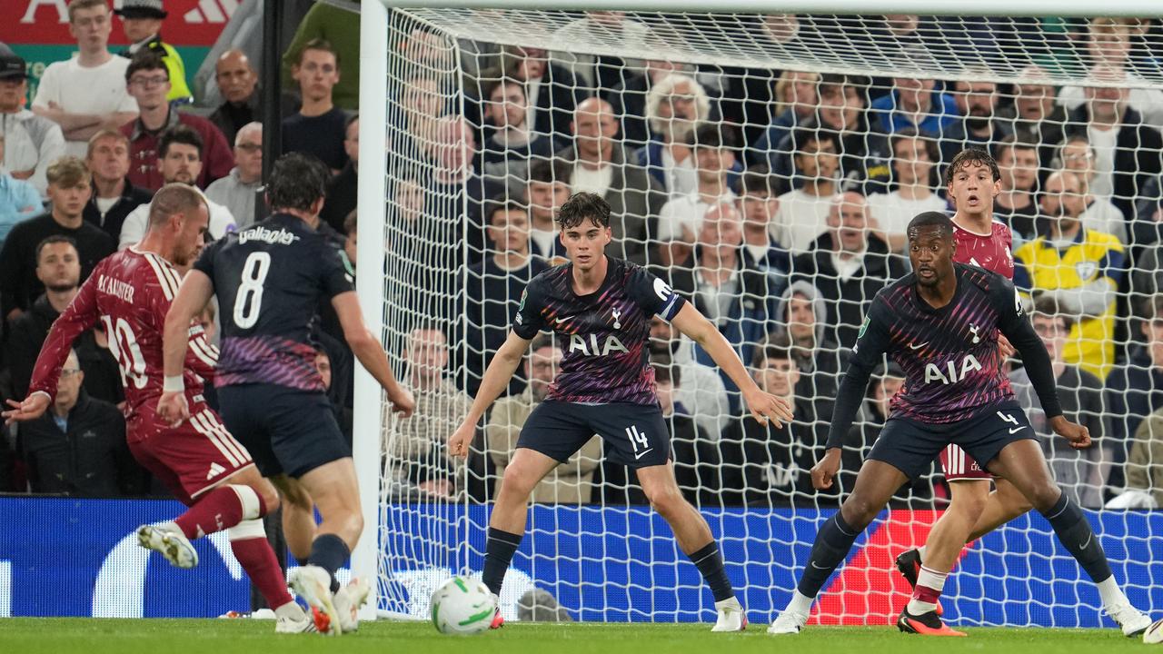 Alexis Mac Allister, Spurs