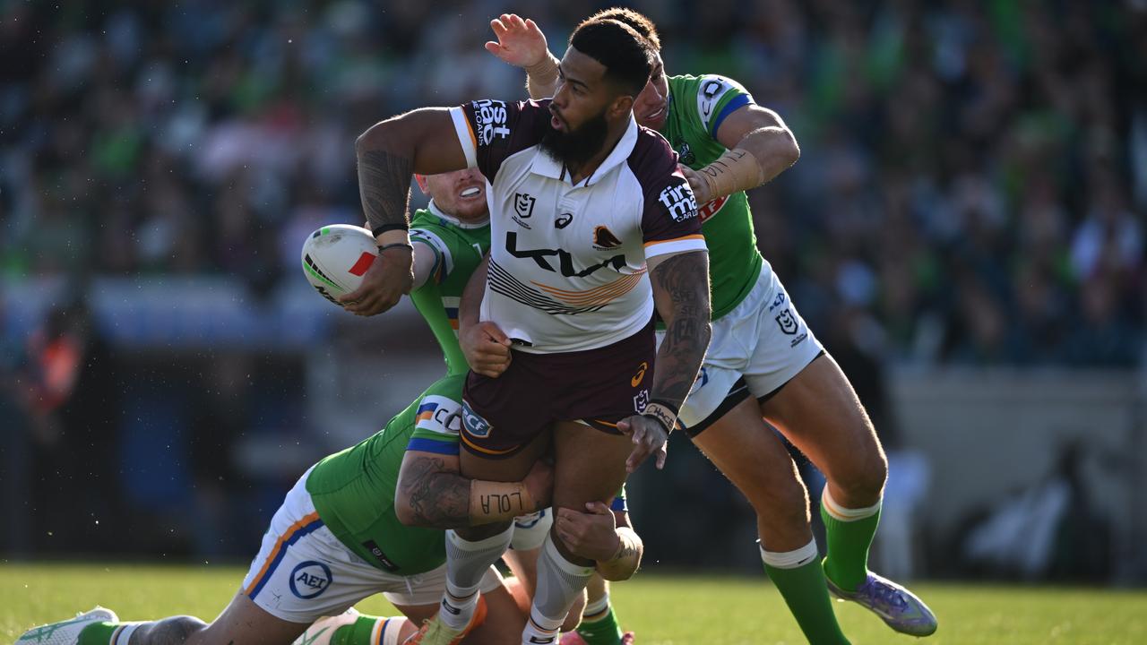 Payne Haas v Raiders