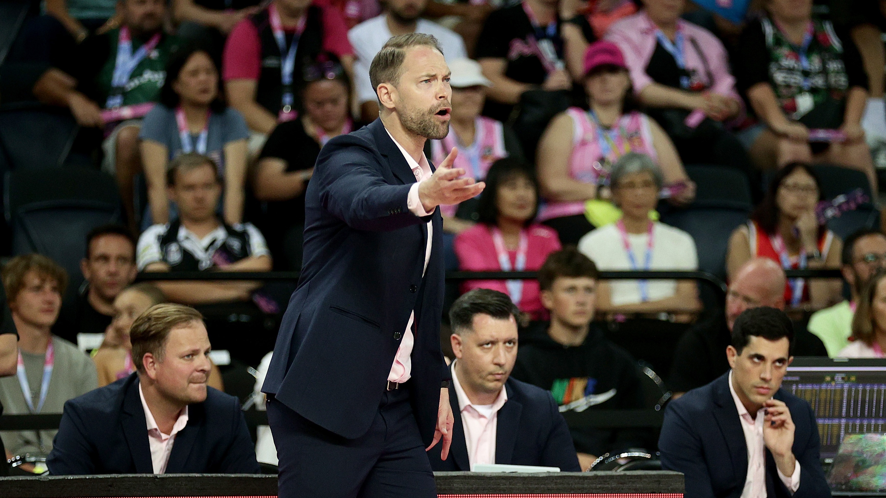 Breakers head coach Petteri Koponen