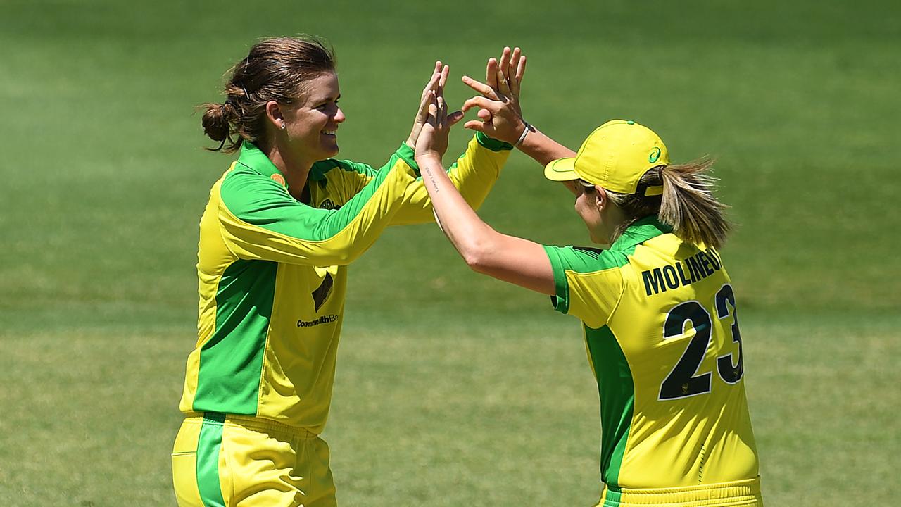 Ex-Australian teammates Jess Jonassen and Sophie Molineux will be opposing captains in the WBBL Final.