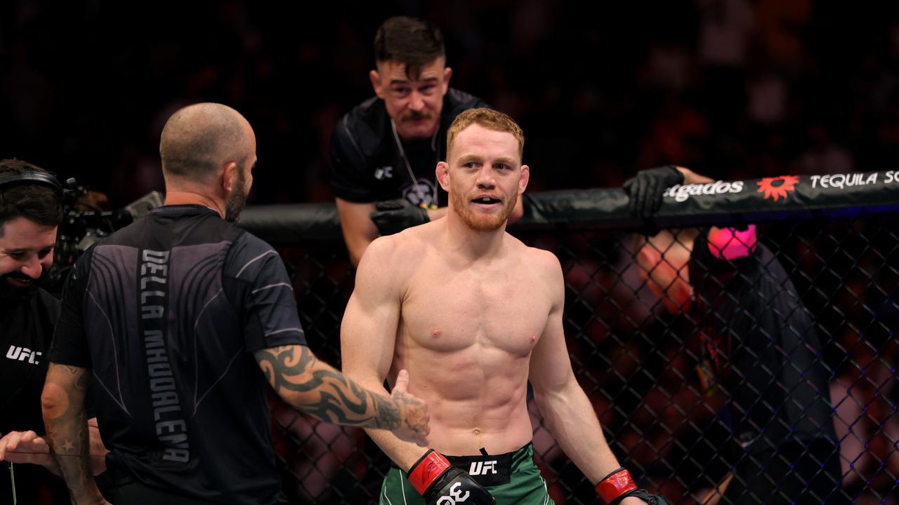 Della Maddalena out to shock the world in UFC title defence against ...