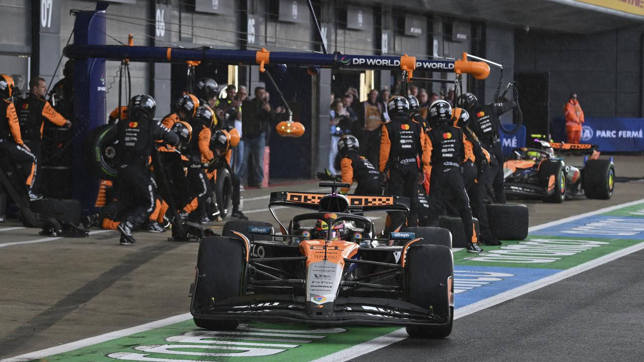 McLaren Pit Silverstone 2025.jpeg