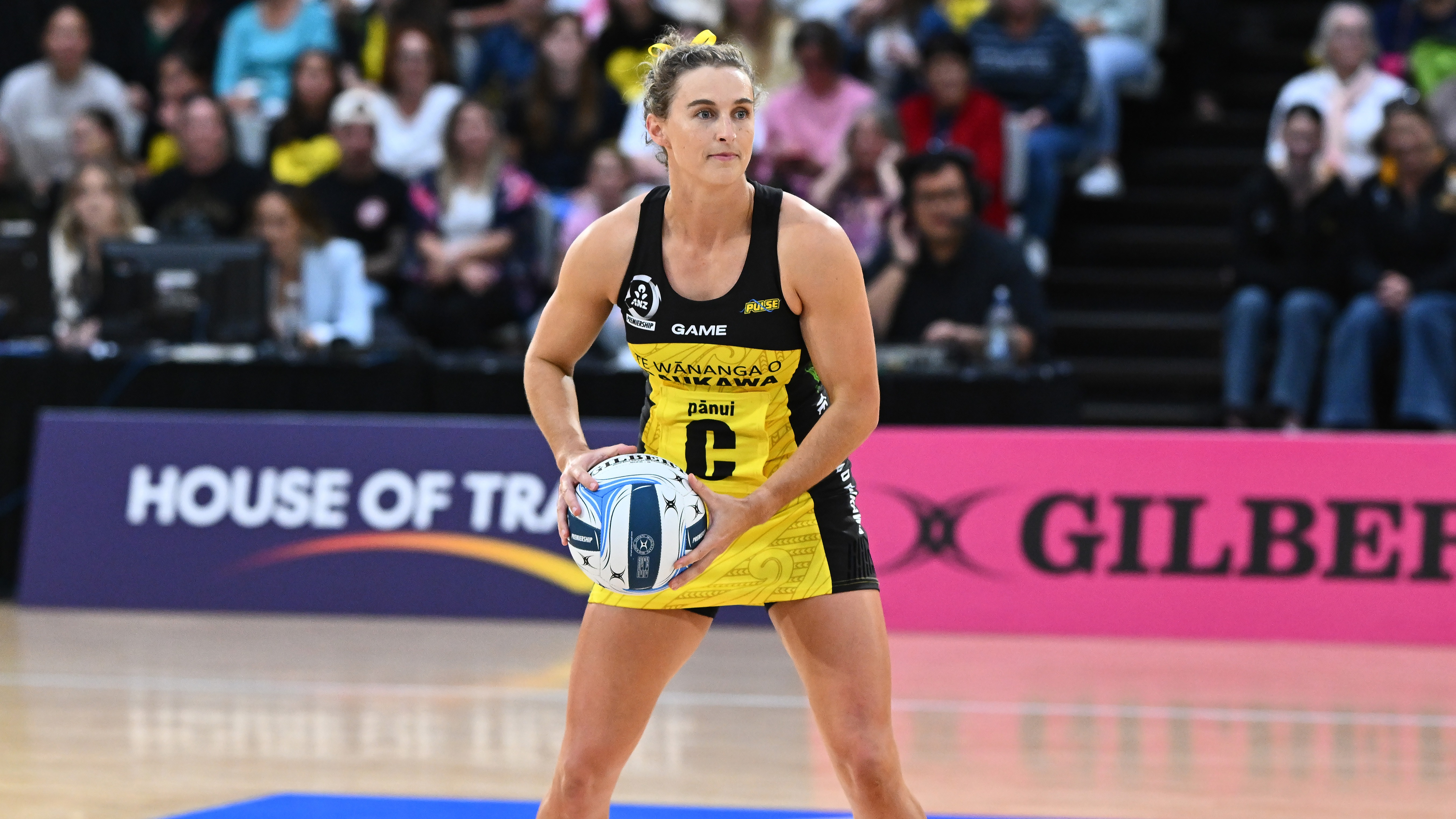 Gabi Simpson Pulse Netball Diamonds 