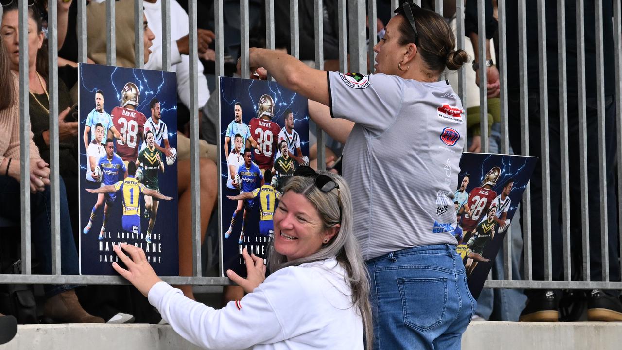 Jarryd Hayne fans