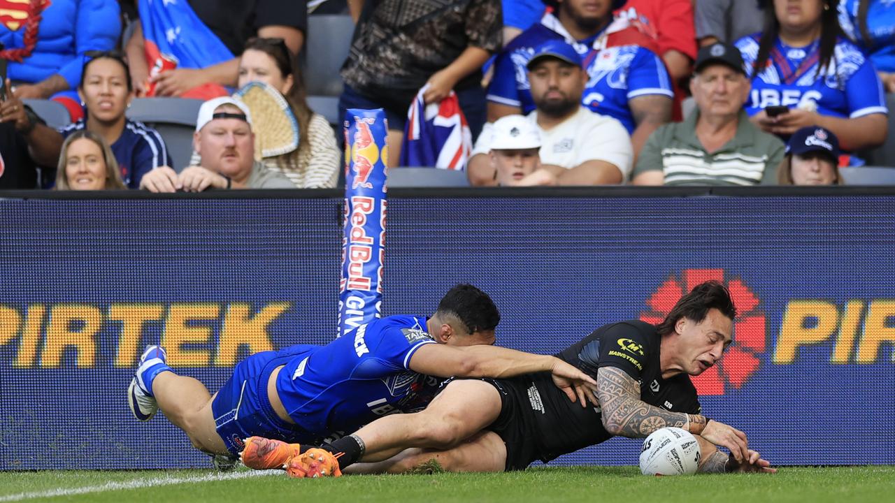 Charnze Nicoll-Klokstad