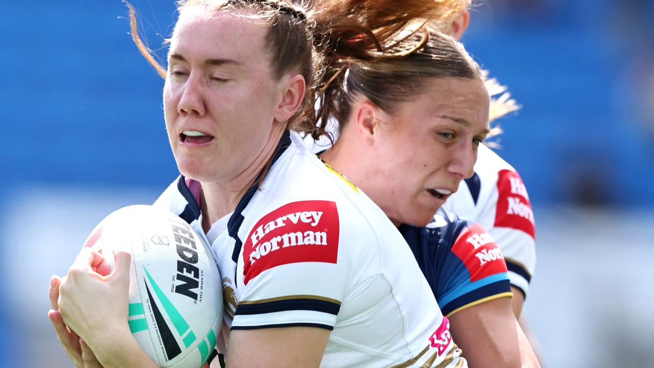 Teagan Levi tackles Tamika Upton