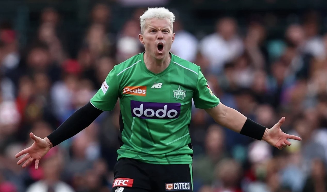 David Siddle BBL: Peter Siddle David Warner sign contracts BBL16 2026/27 season