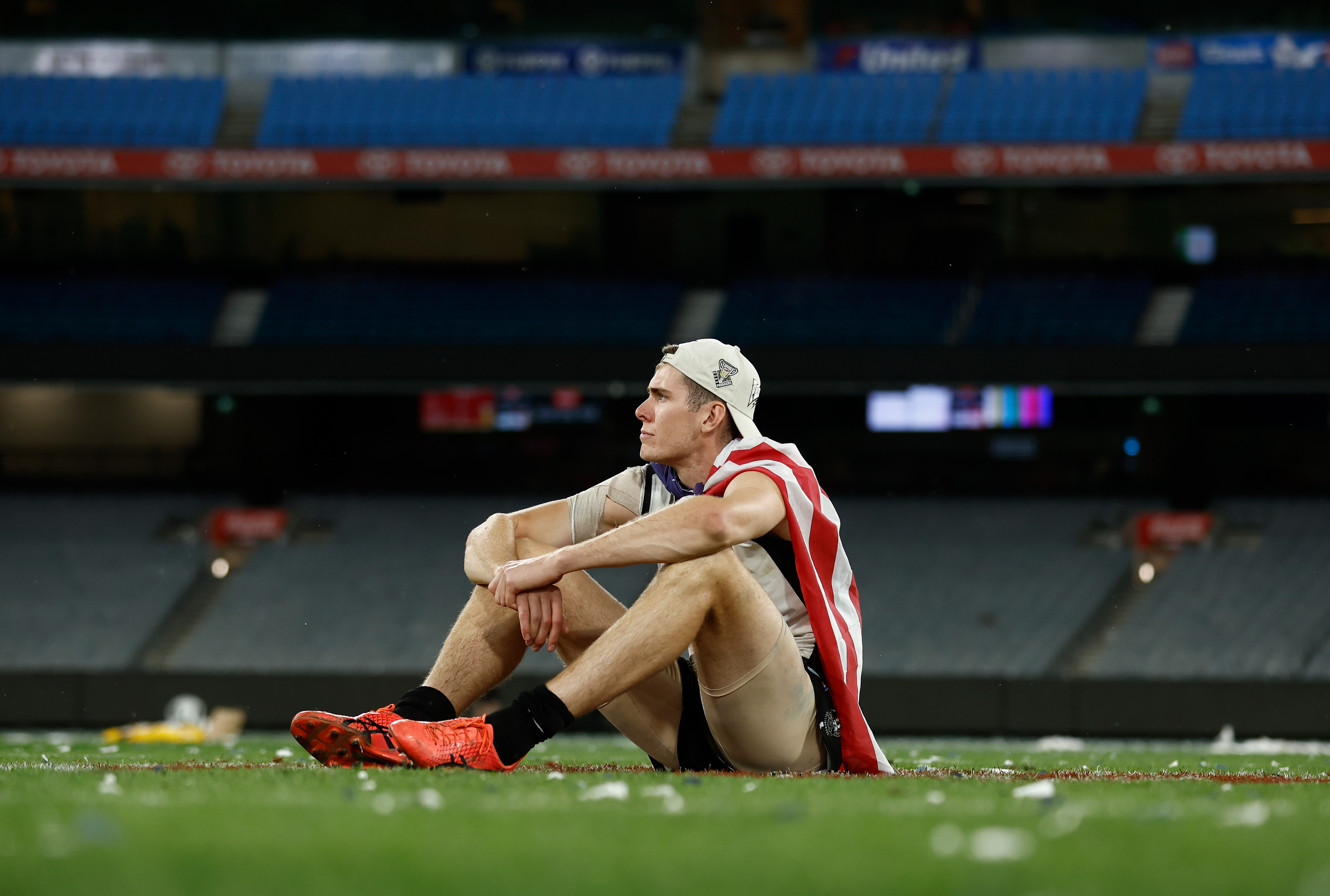 AFL 2025: Mason Cox Collingwood; Kane Cornes tribute