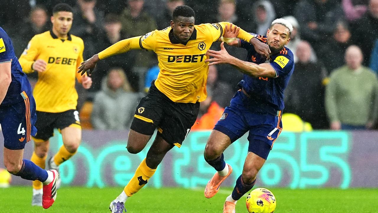 Wolves' Yerson Mosquera and Newcastle's Joelinton