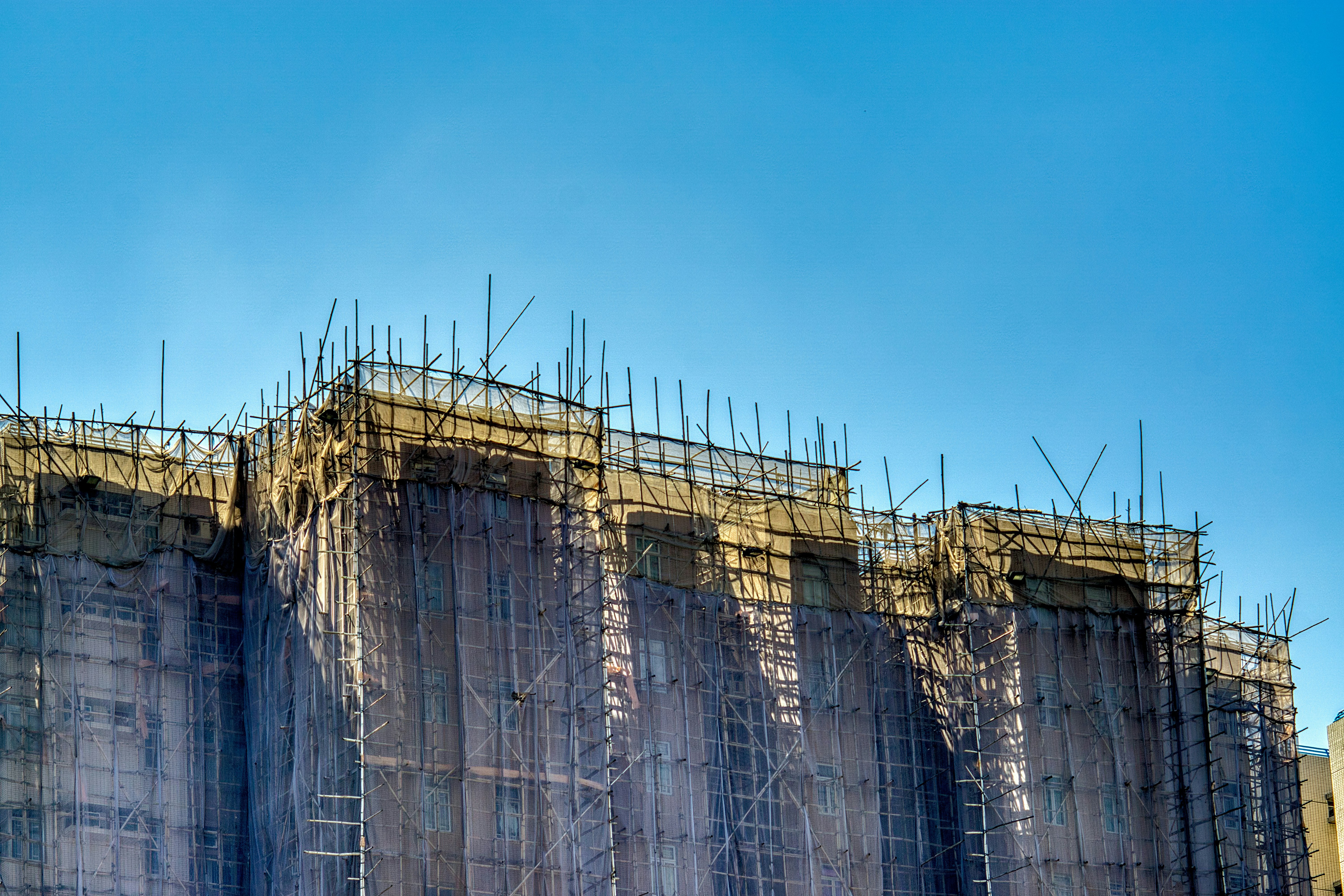 Streamlining Construction Approvals: From Bottlenecks to Breakthroughs