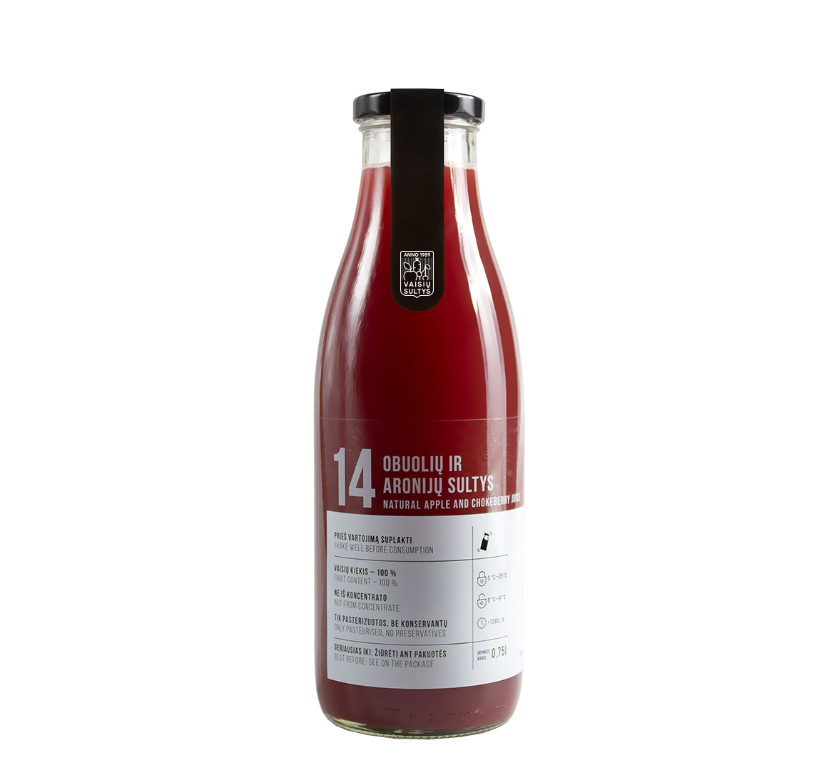 An image of a 750 ml bottle of natural apple and chokeberry juice