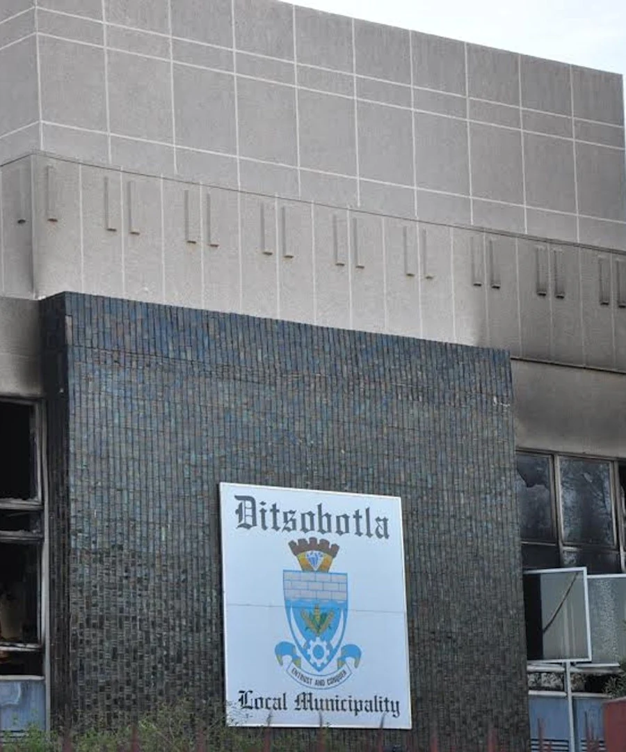 ditsobotla municipality logo building sakeliga