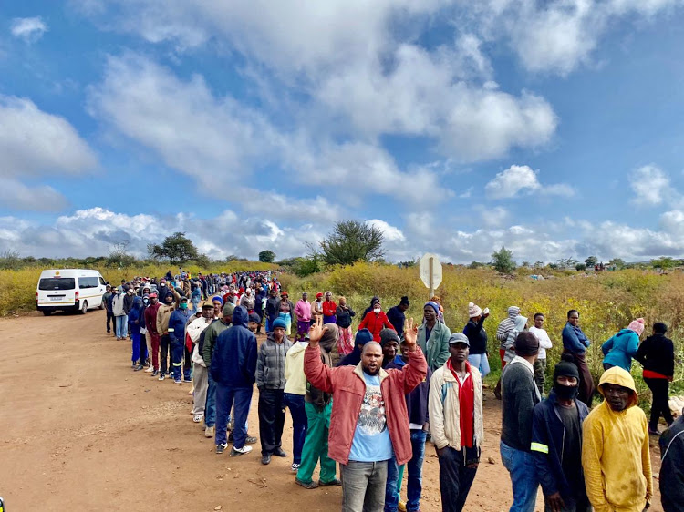 [WordPress Migration Data]
{
  "source": "WordPress Migration",
  "originalUrl": "https://www.sakeliga.org.za/wp-content/uploads/2020/08/rye-vir-hulp-1.jpg",
  "wpPath": "/wp-content/uploads/2020/08/rye-vir-hulp-1.jpg",
  "wpYear": "2020",
  "wpMonth": "08",
  "wpPostCount": 1,
  "wpPostIds": [
    41380
  ],
  "migratedAt": "2025-09-18T14:15:19.050Z",
  "migratedBy": "wp-media-to-contentful.mjs",
  "fileSize": 133197
}
[End WordPress Migration Data]