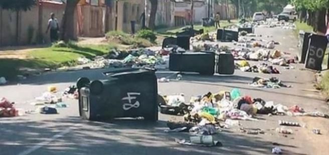 [WordPress Migration Data]
{
  "source": "WordPress Migration",
  "originalUrl": "https://www.sakeliga.org.za/wp-content/uploads/2021/05/Minsipale-verval.jpg",
  "wpPath": "/wp-content/uploads/2021/05/Minsipale-verval.jpg",
  "wpYear": "2021",
  "wpMonth": "05",
  "wpPostCount": 5,
  "wpPostIds": [
    52441,
    54615,
    56748,
    51703,
    50750
  ],
  "migratedAt": "2025-09-18T14:20:09.642Z",
  "migratedBy": "wp-media-to-contentful.mjs",
  "fileSize": 37722
}
[End WordPress Migration Data]