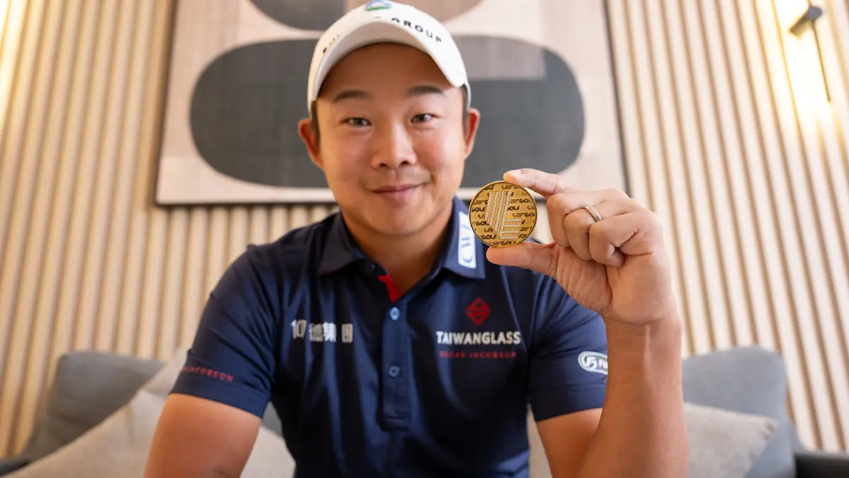 Max Lee wins LIV Golf Promotions, earns 2025 spot | LIV Golf