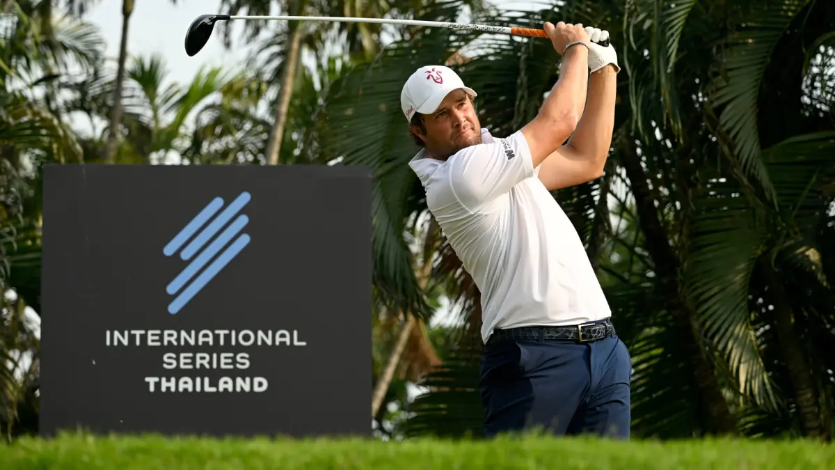 Uihlein leads after Round 2 at Intl. Series Thailand | LIV Golf