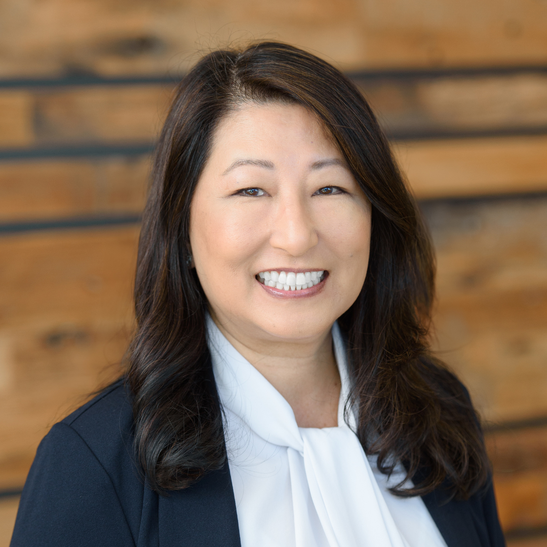 2025 Headshot_Lori Goto