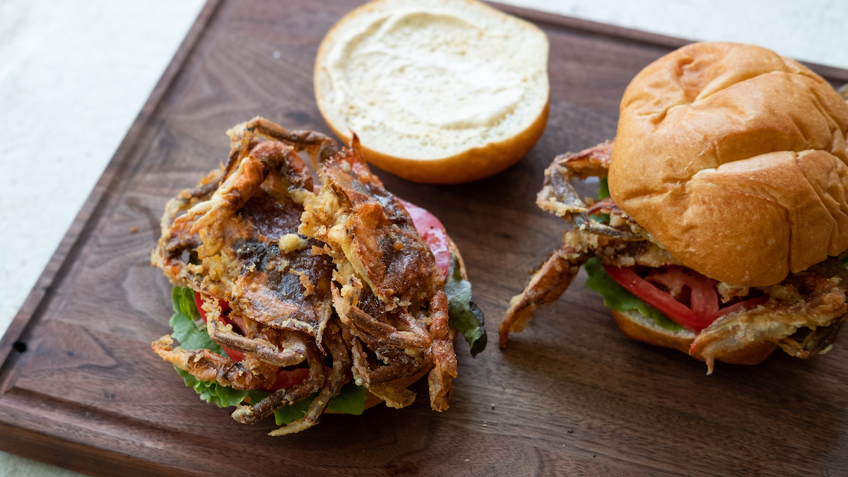 the best softshell crab sandwich 