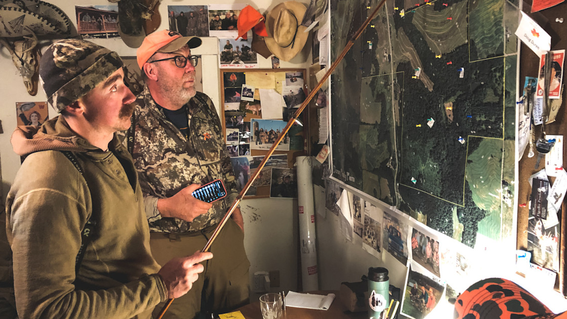 How to Mooch Deer Like Doug Duren MeatEater Wired To Hunt
