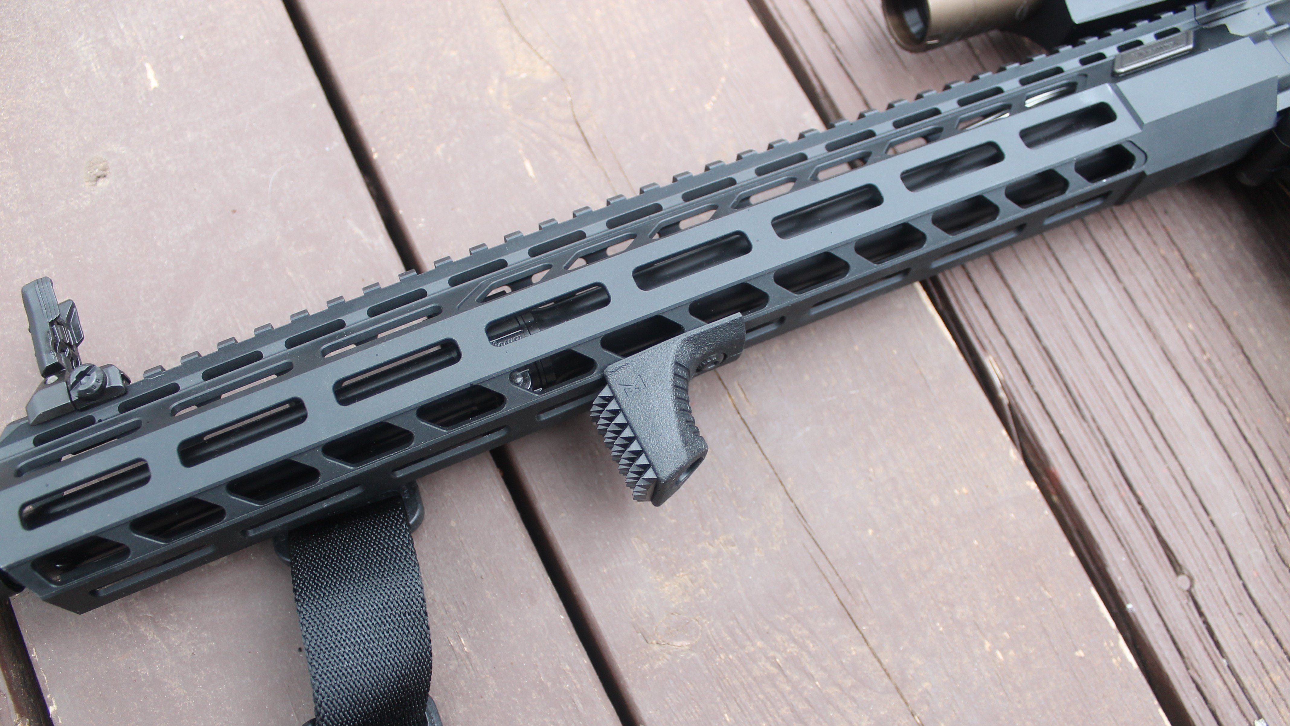 Handguard 2