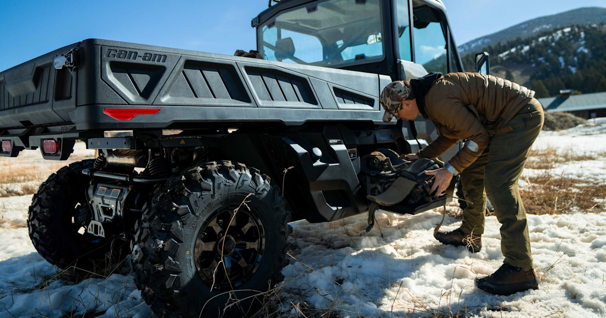 5 Things to Keep in Your UTV Emergency Kit During Hunting Season 5 Things to Keep in Your UTV Emergency Kit During Hunting Season