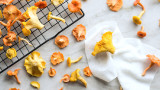 How to Clean Chanterelle Mushrooms