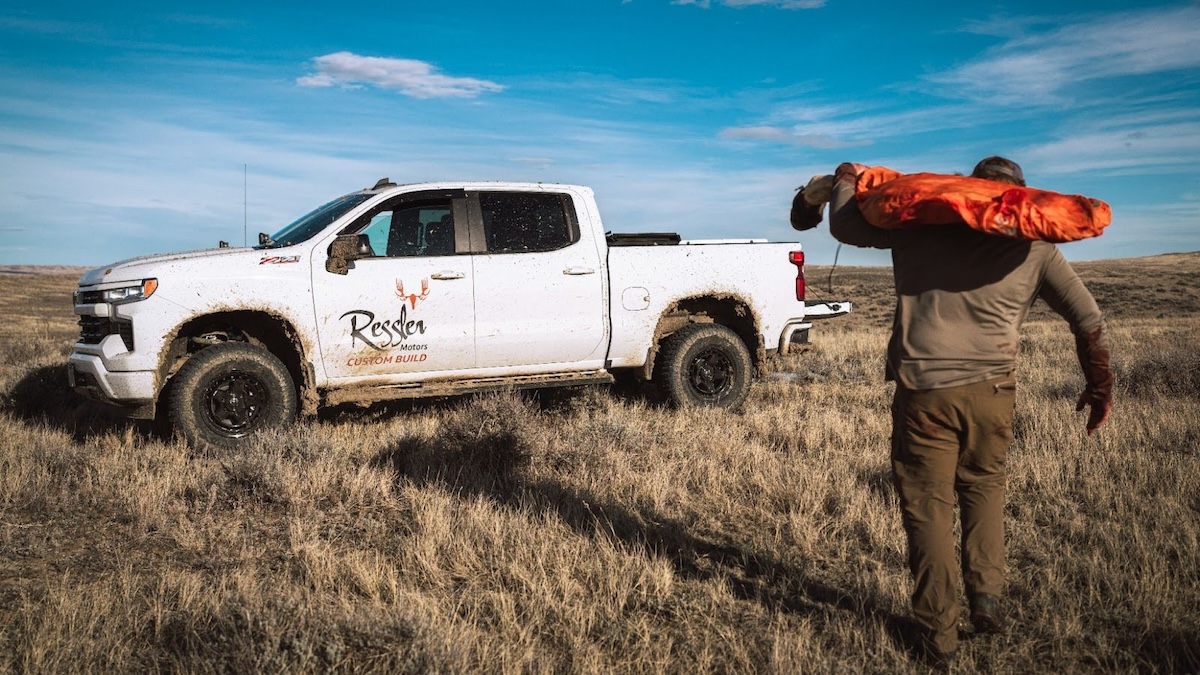 bison hunt truck