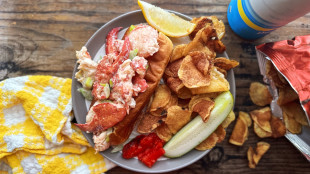 How to Make the Perfect Maine Lobster Roll