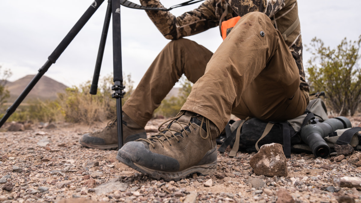 Video: Janiâs Review of Schneeâs Boots | MeatEater Gear