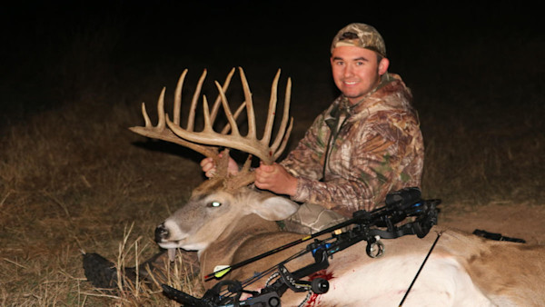 This Might Be the New World Record Whitetail