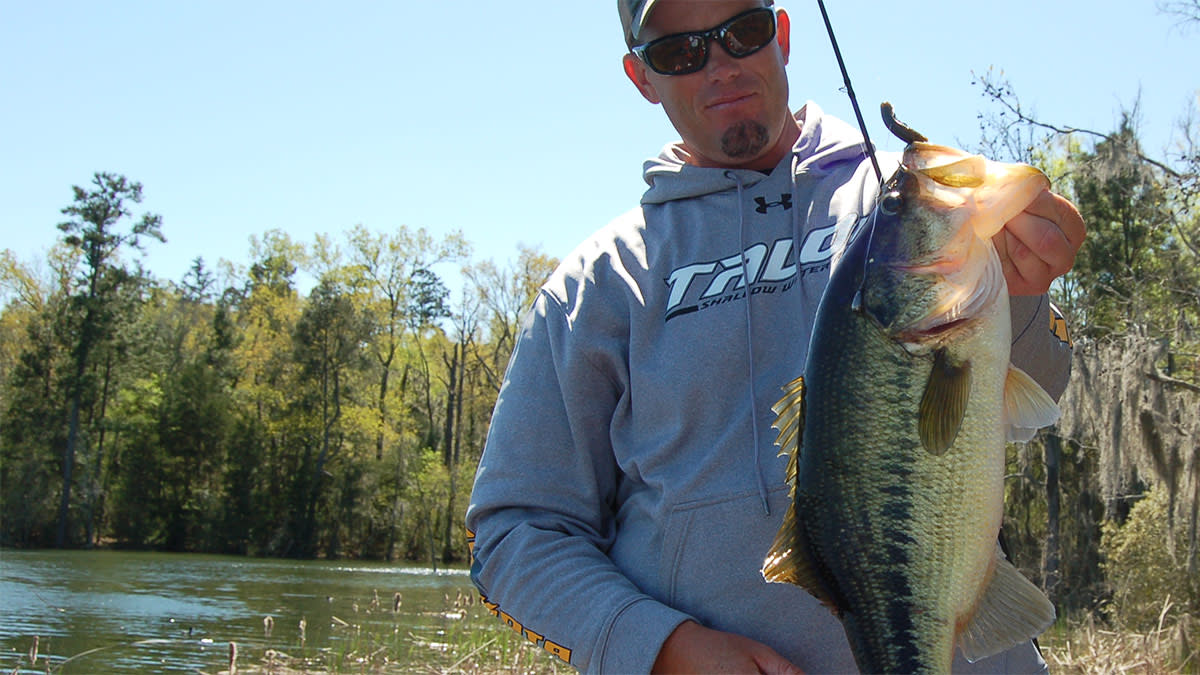 3 Tips for Casting Ultra-Light Lures a Distance - Get More From Your  Finesse Bass Fishing 
