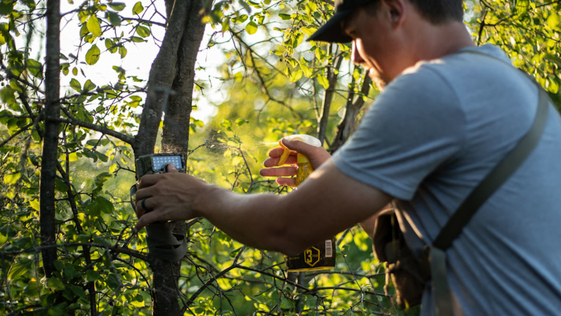 Back 40 Extras How to Set Up a Trail Camera MeatEater Wired To Hunt