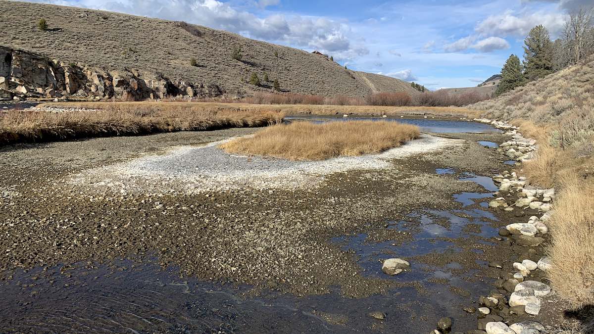 Montana’s Madison River Nearly Runs Dry During Dam Failure