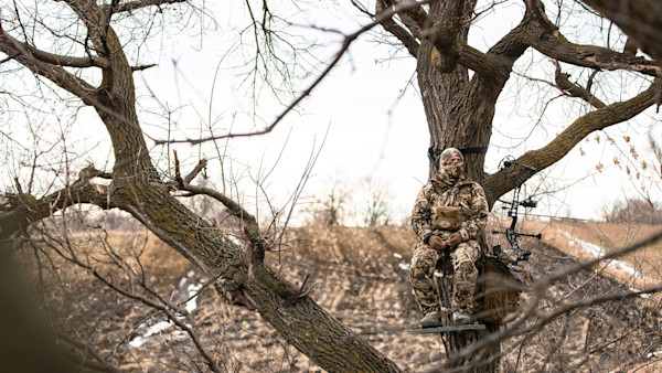 Tips for Finding a Fresh Whitetail Hunting Spot Right Now