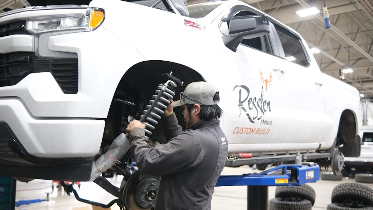 suspension feature.jpg