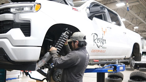 suspension feature.jpg