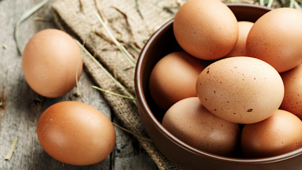 How to Clean and Store Fresh Eggs