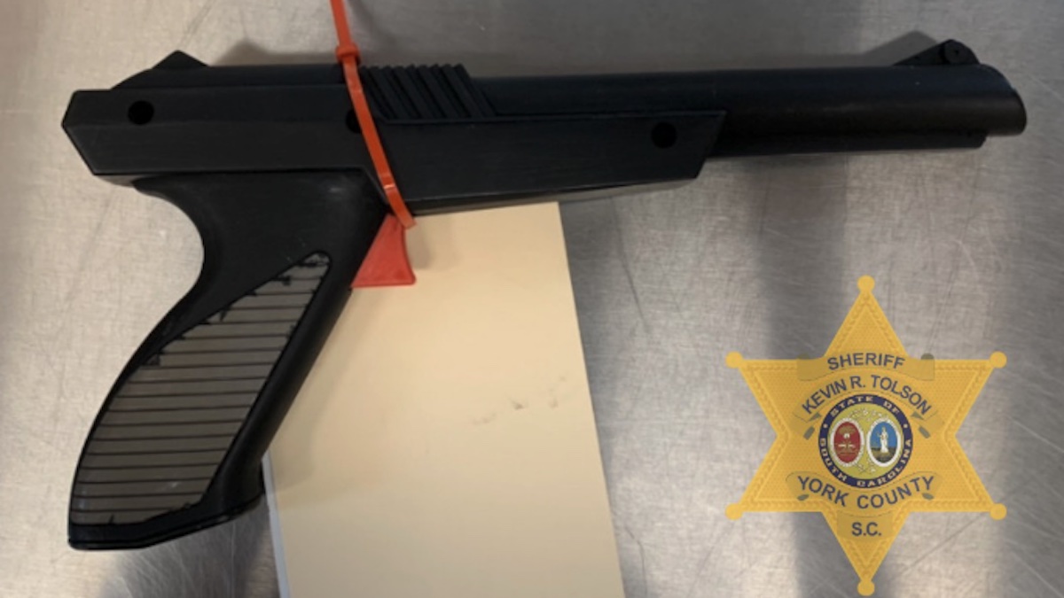 Man Uses 'Duck Hunt' Pistol to Rob Convenience Store | MeatEater