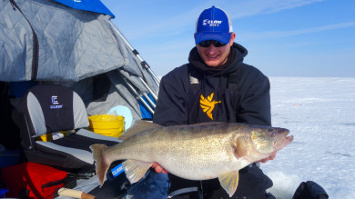 How to Catch Big Walleye Through the Ice