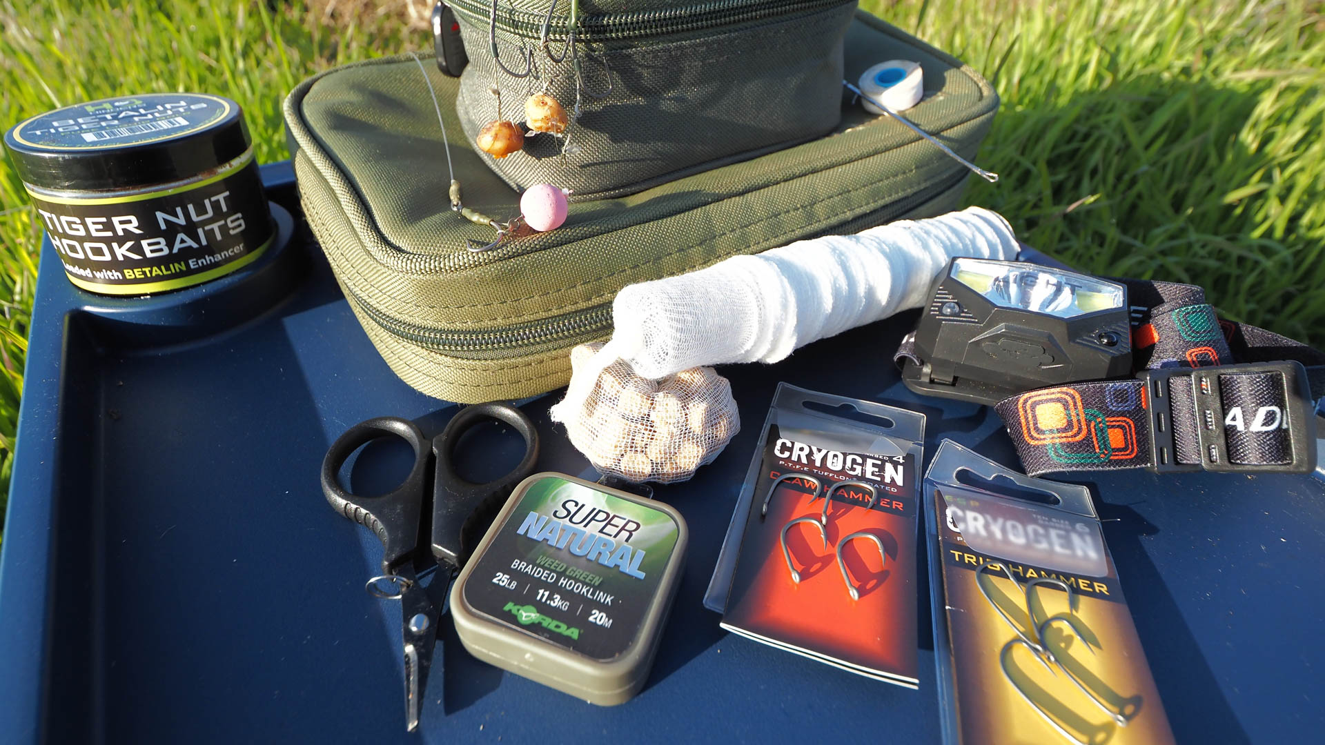 SPECIALIZED CARP TACKLE-2