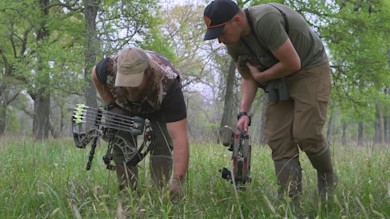 Texas Hog Hunting with Tyler and K.C.