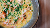 Video: How to Make Salmon Chowder